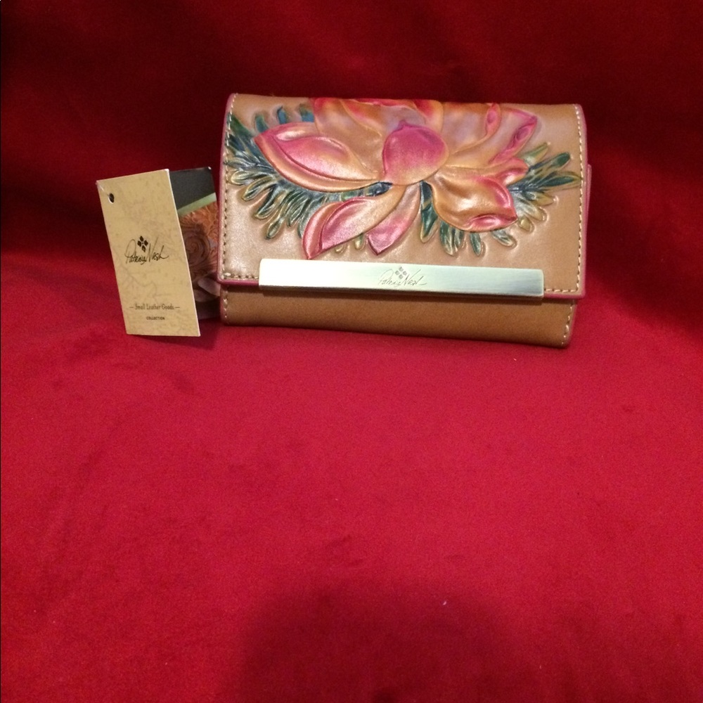 COPY - Patricia Nash Wallet